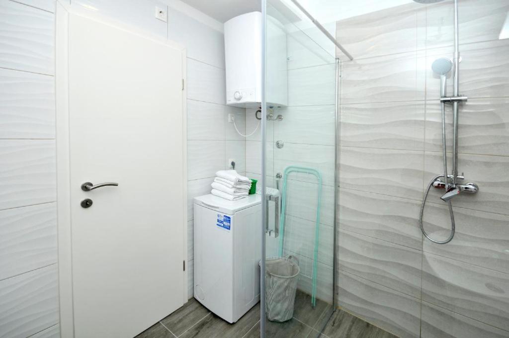 Villa Carolina Трогир Екстериор снимка